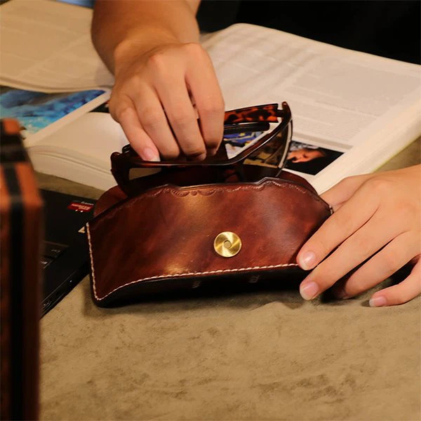leather eye glass case